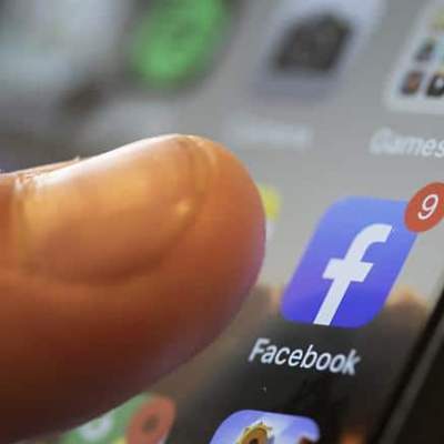 Romania criminalises creating fake social media accounts