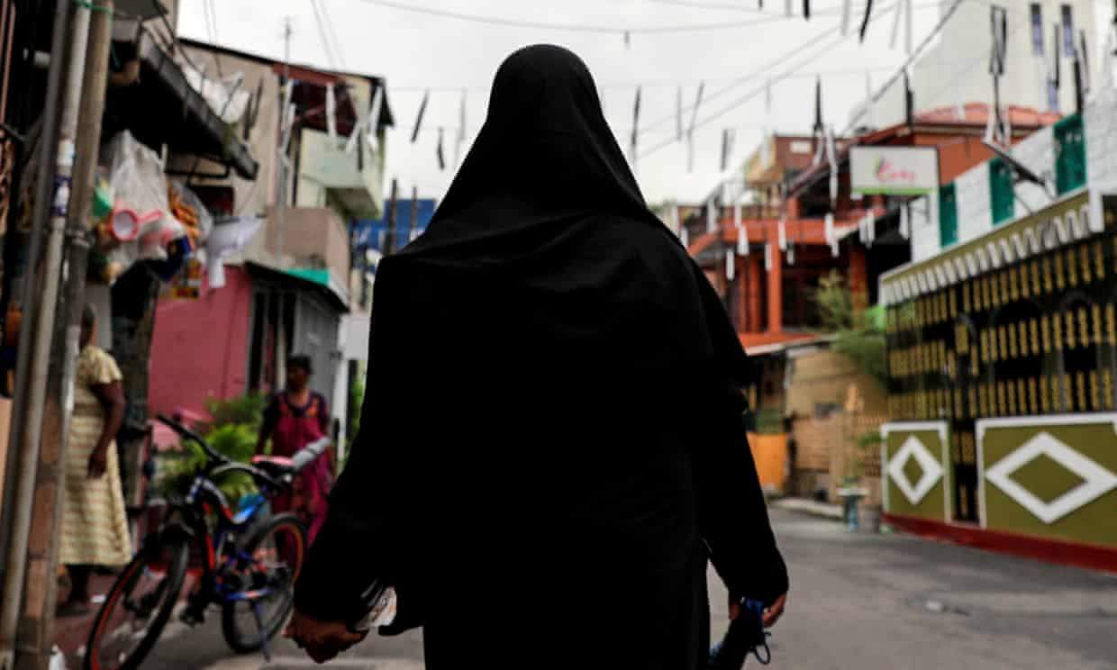 A lady wearing a burka