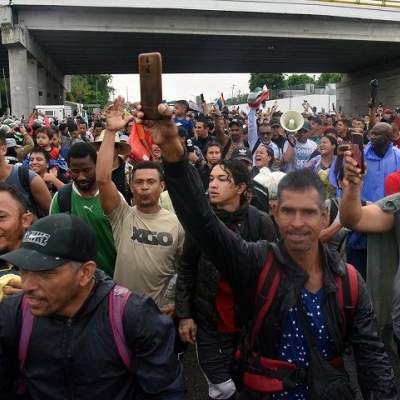 REPORT: Mexico Allows 10K Migrant Caravan to Head for U.S. Border