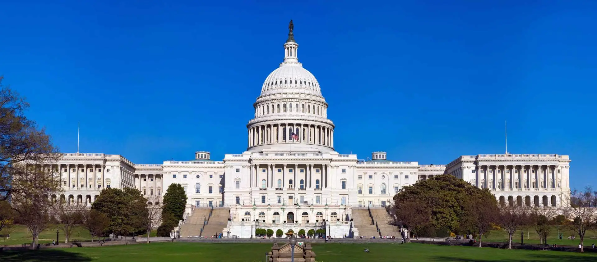 -2021-01-us-capitol-building-4077168